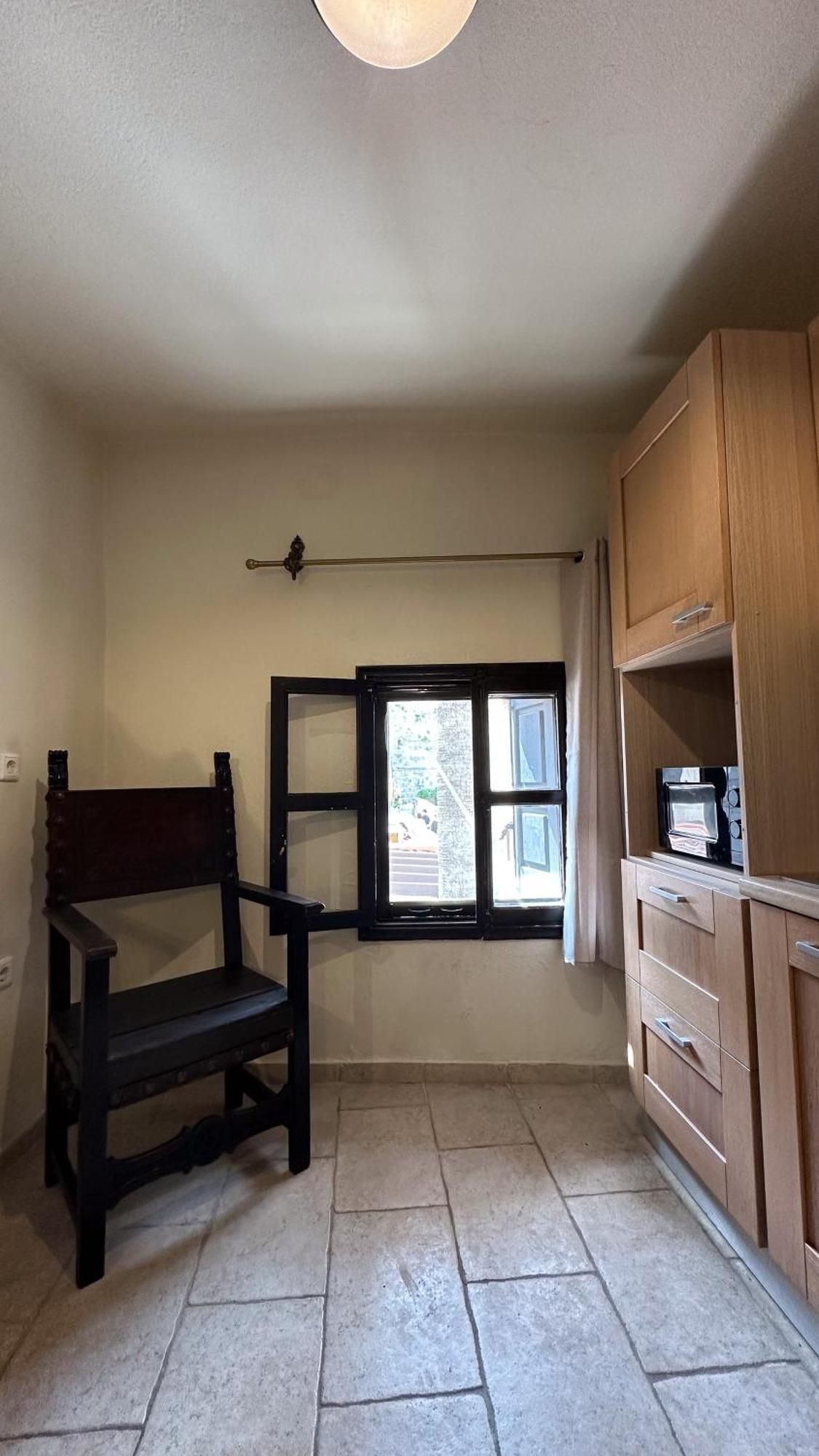 Old Town Corner Luxury Studios Rhodes City Phòng bức ảnh